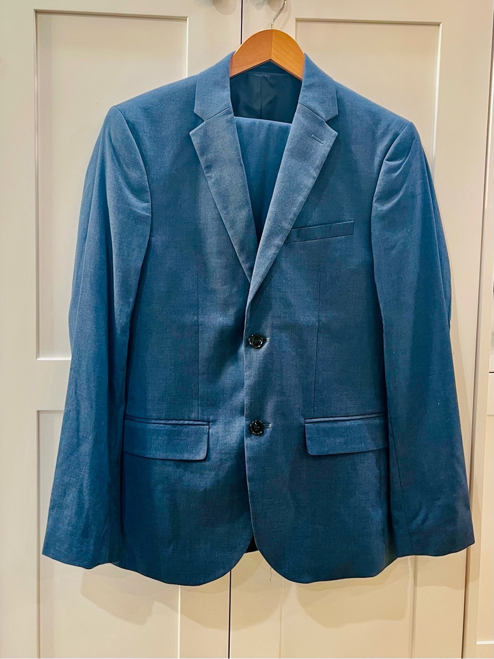 H&M men’s 2 piece suit size 34